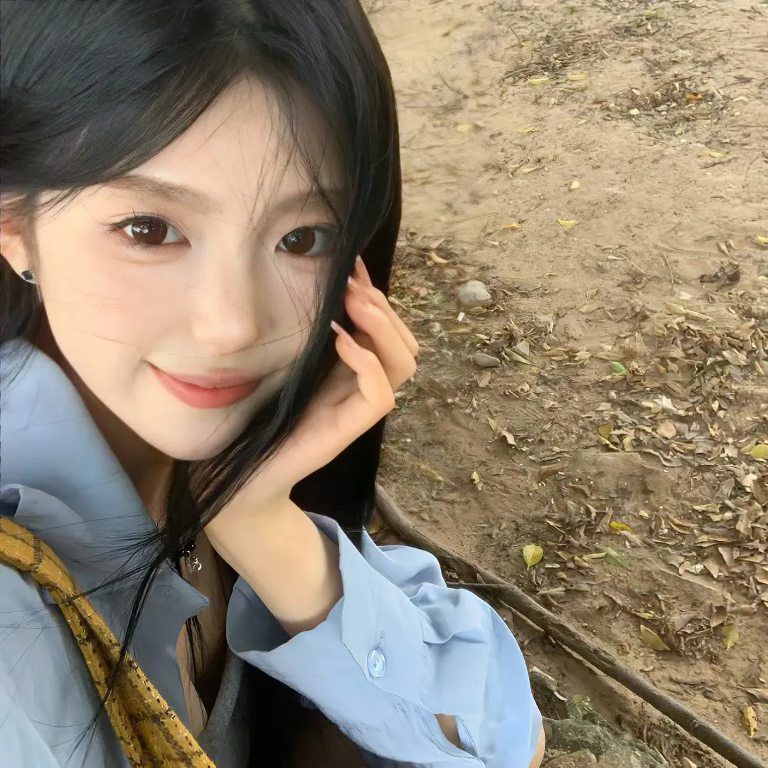 《不能没有爱》海报