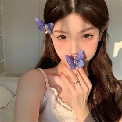 《为什么猫都叫不来》海报