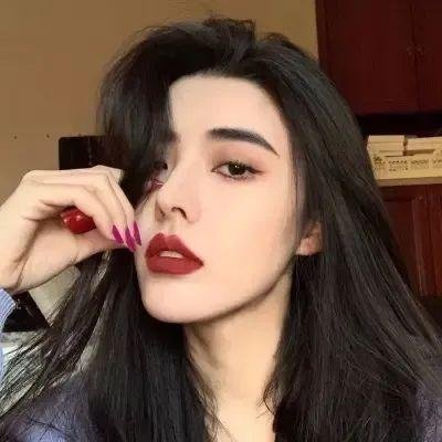 《美发尸》海报